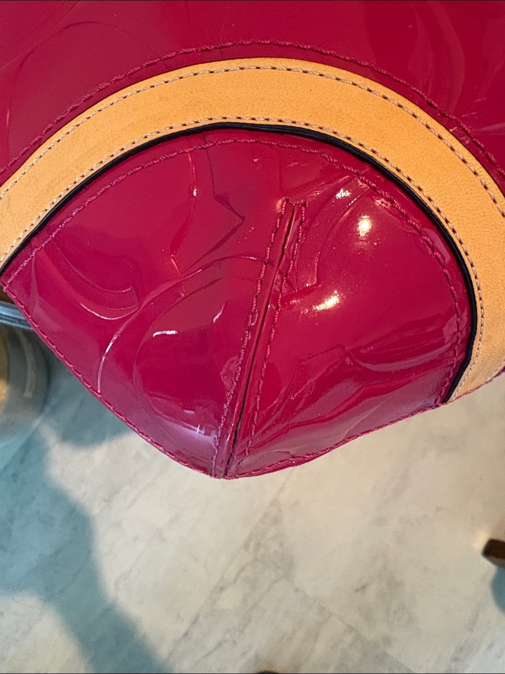 Coach Peyton Patent convertible bag Shoulder/Crossbody Fuchsia /Tan leather Trim - Picture 12 of 17